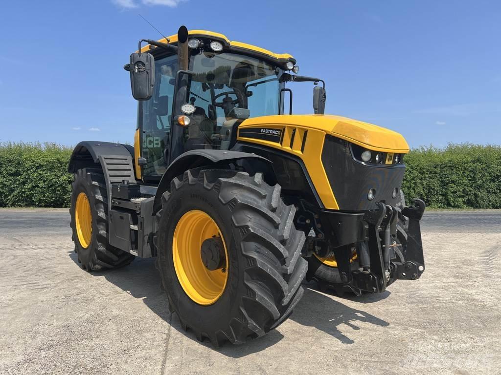 JCB 4220 FASTRAC Traktoren