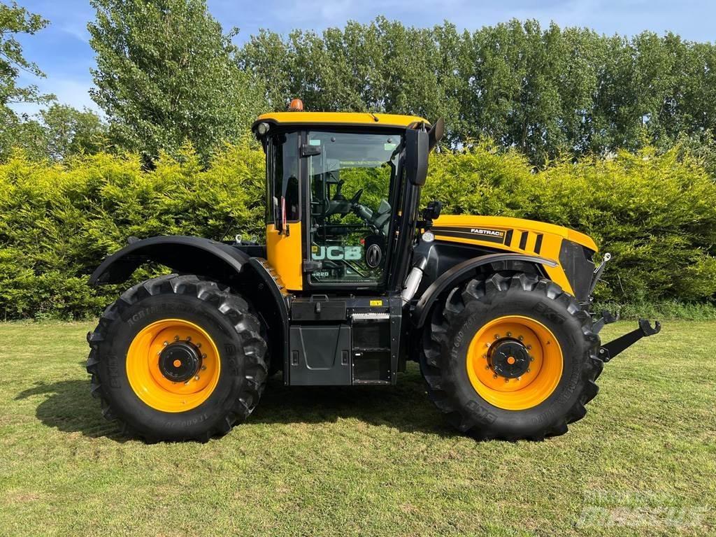 JCB 4220 FASTRAC Traktoren