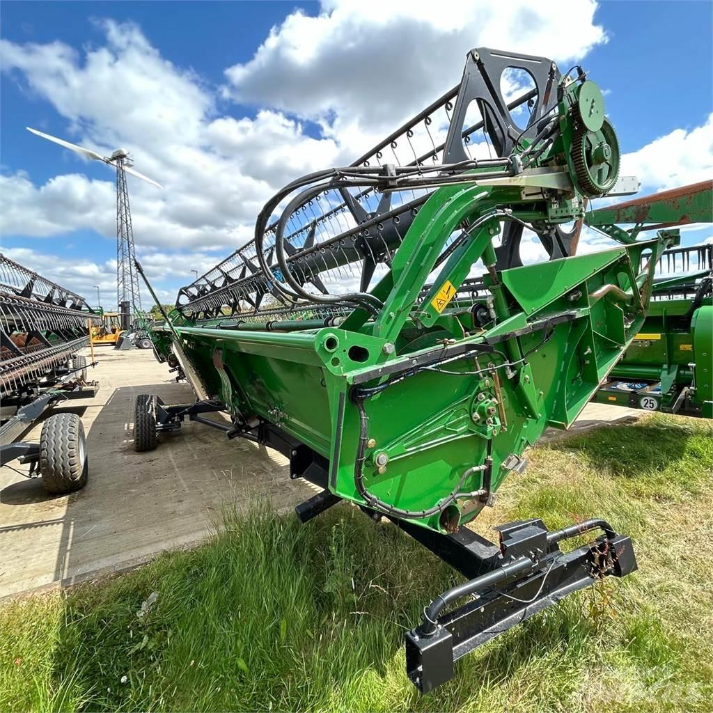 John Deere 635PF Mähdrescher