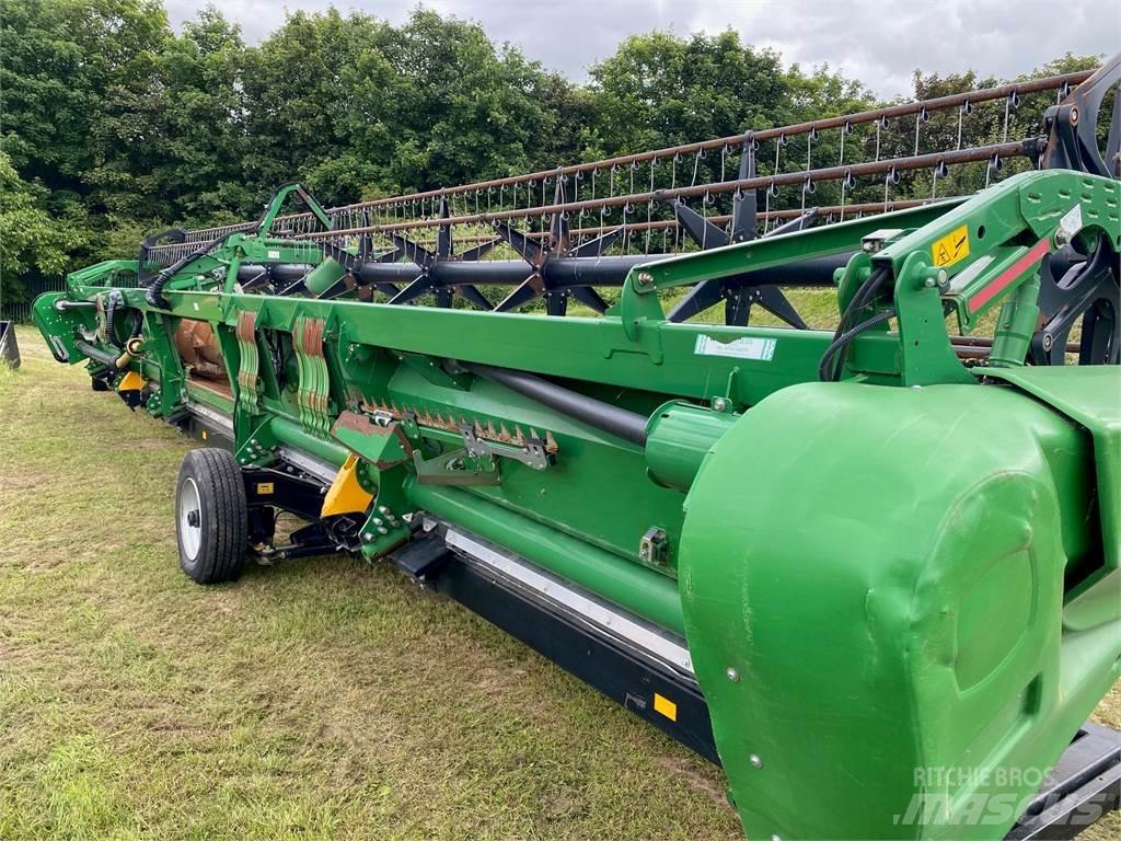 John Deere 640X Mähdrescher