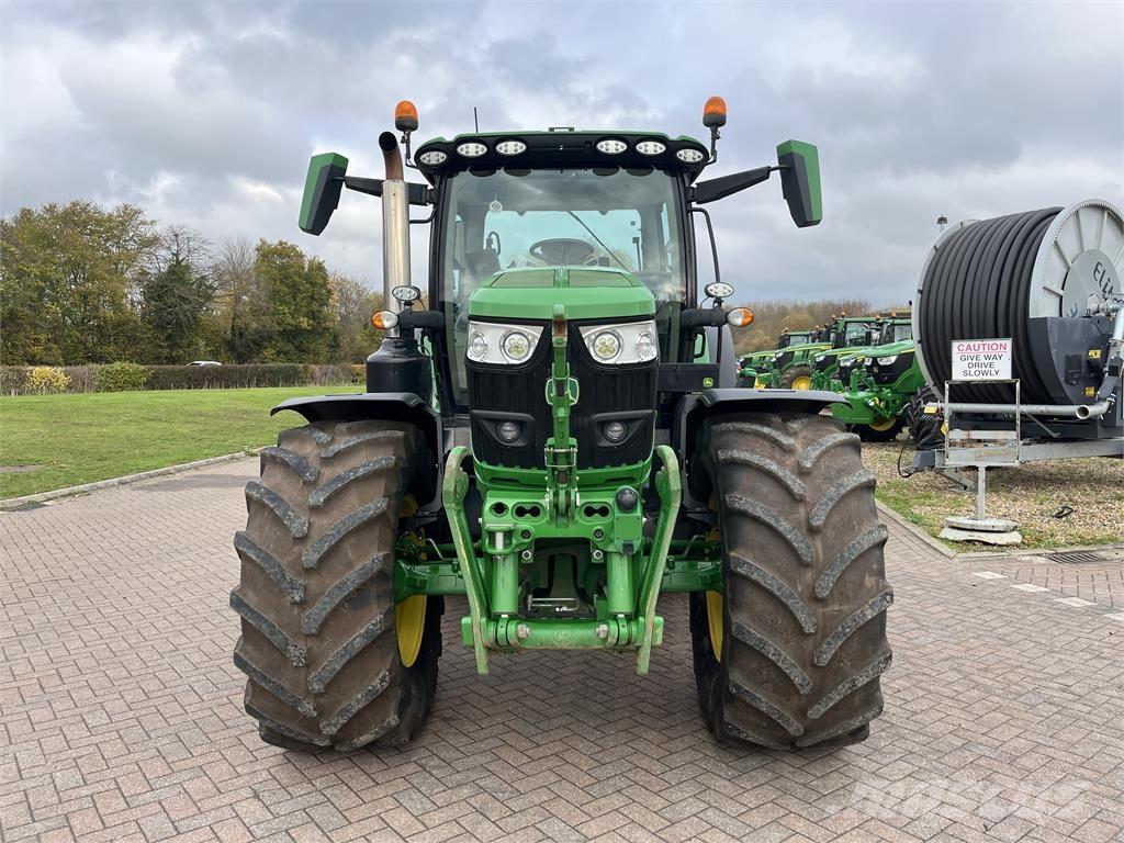 John Deere 6R155 Traktoren