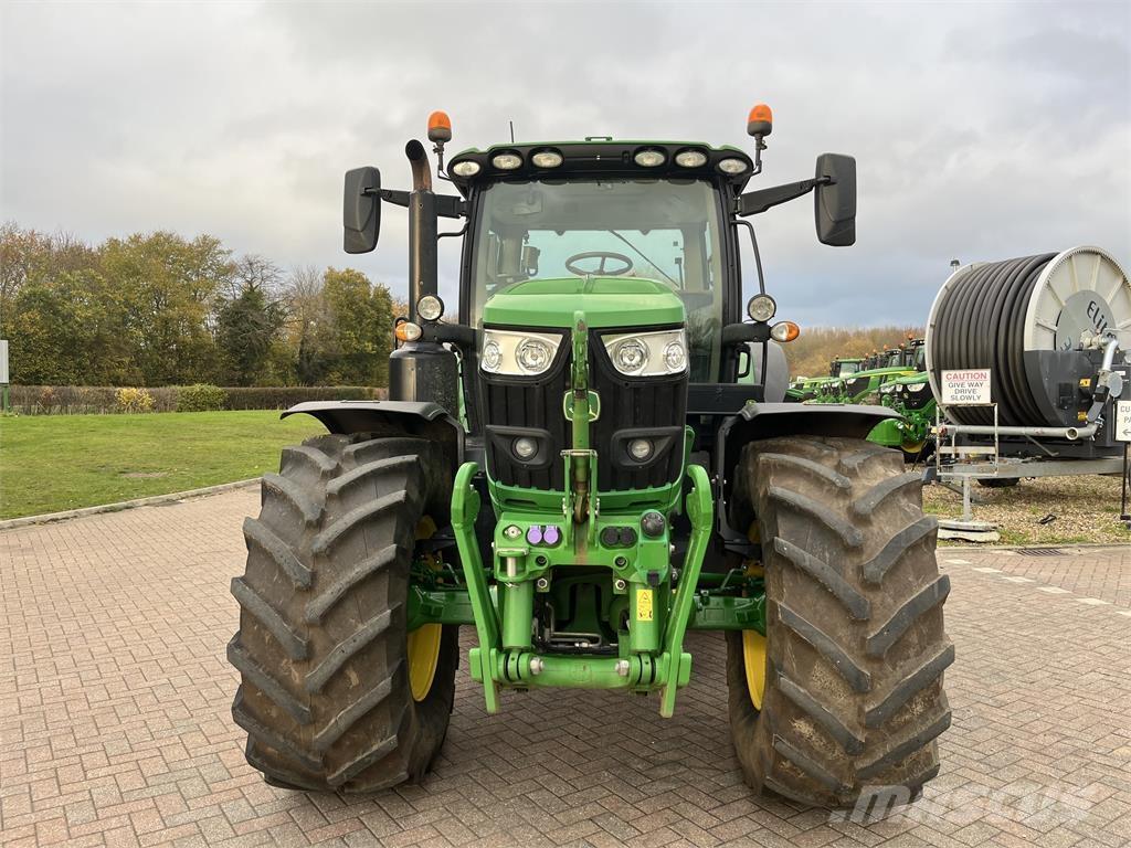 John Deere 6R185 Traktoren