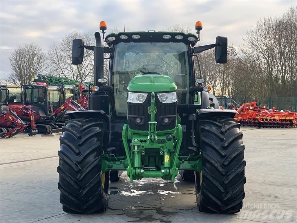 John Deere 6R185 Traktoren