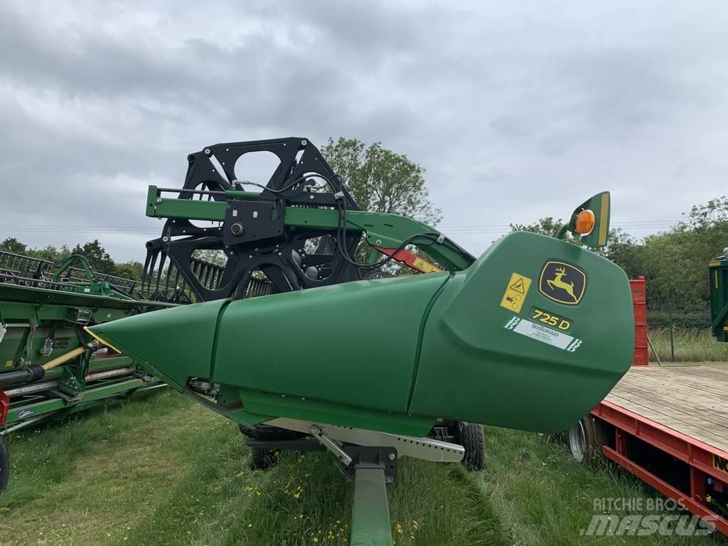 John Deere 725D Mähdrescher