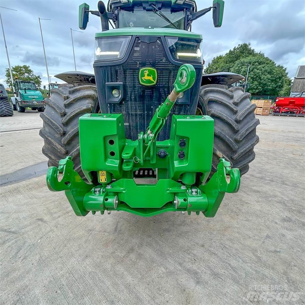 John Deere 8R410 Traktoren