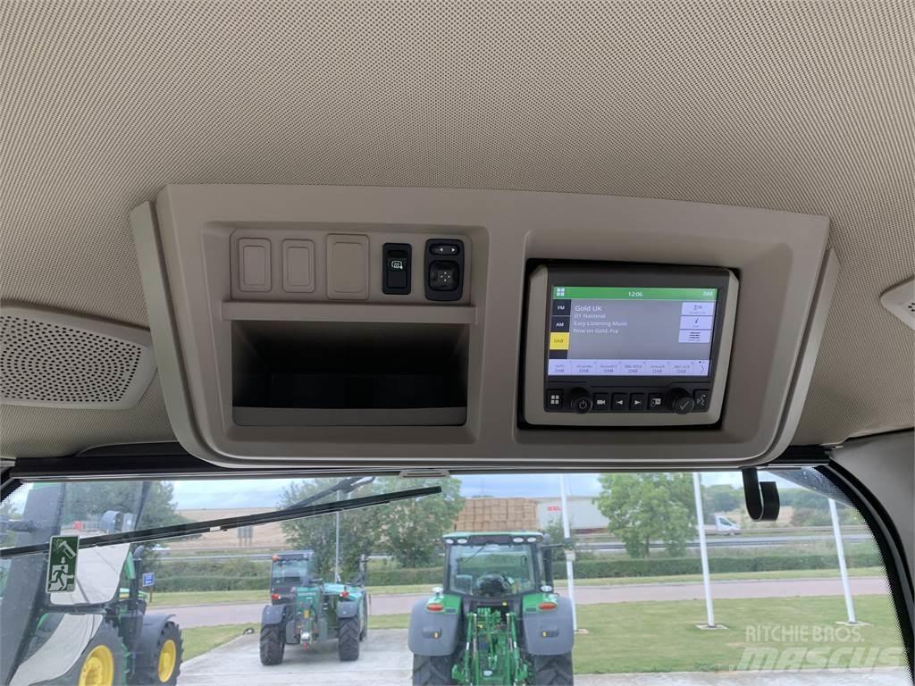John Deere 8RX410 Traktoren