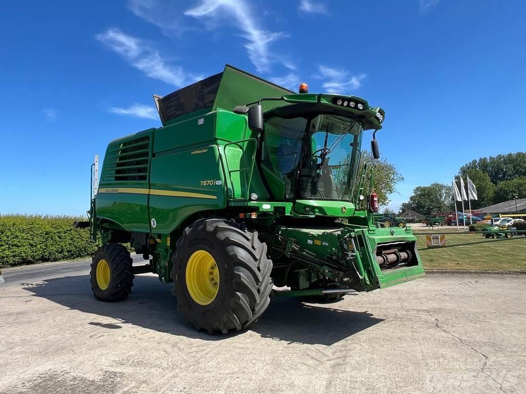 John Deere T670HM Mähdrescher