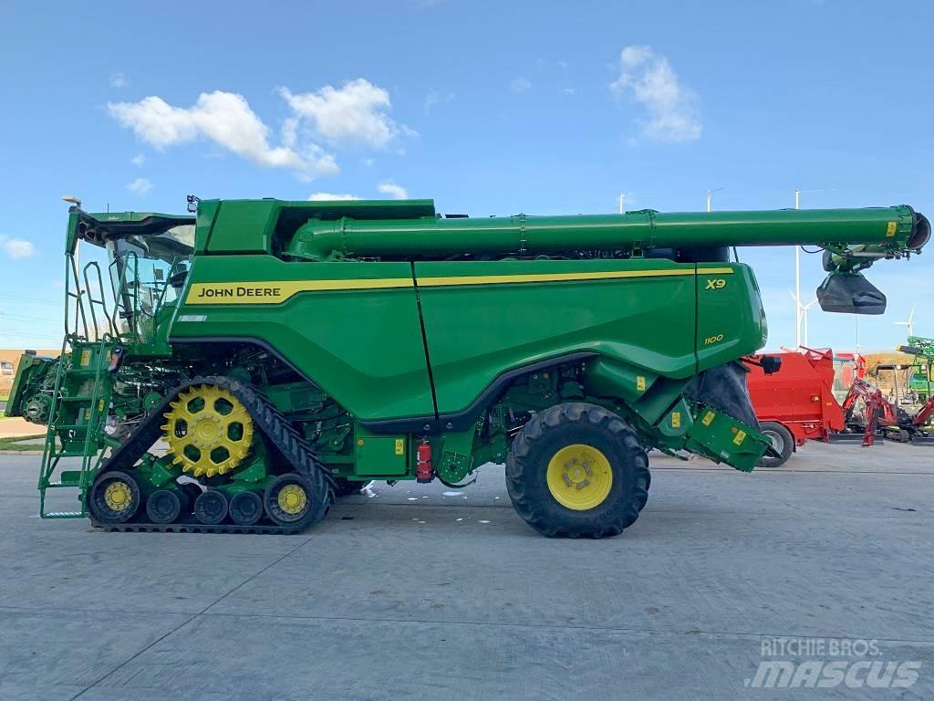 John Deere X91100 Mähdrescher