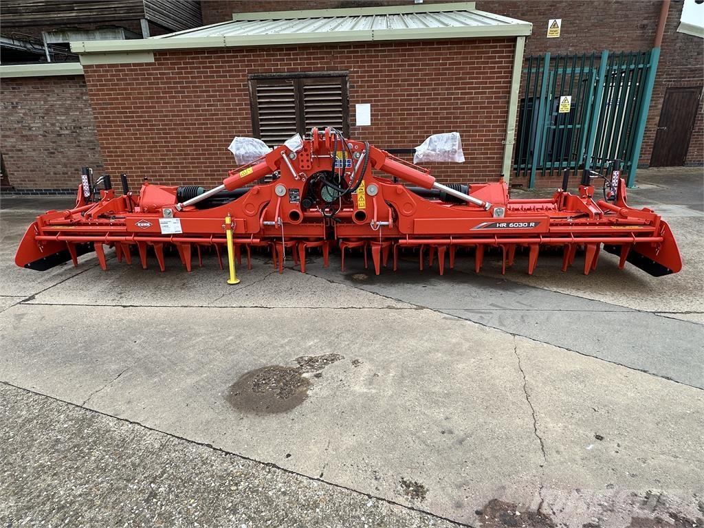 Kuhn HR6030 Motoreggen / Rototiller