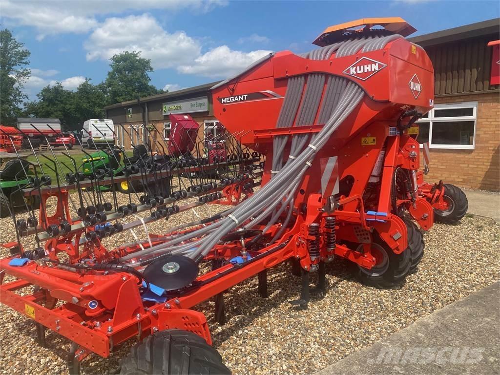 Kuhn MEGANT 602R Drillmaschinen