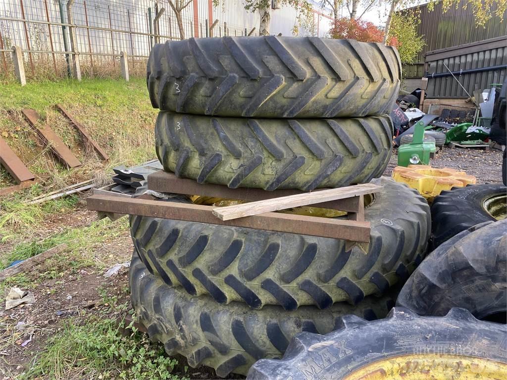  WHEELS Reifen