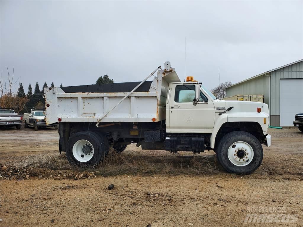 Ford F800 Andere Fahrzeuge