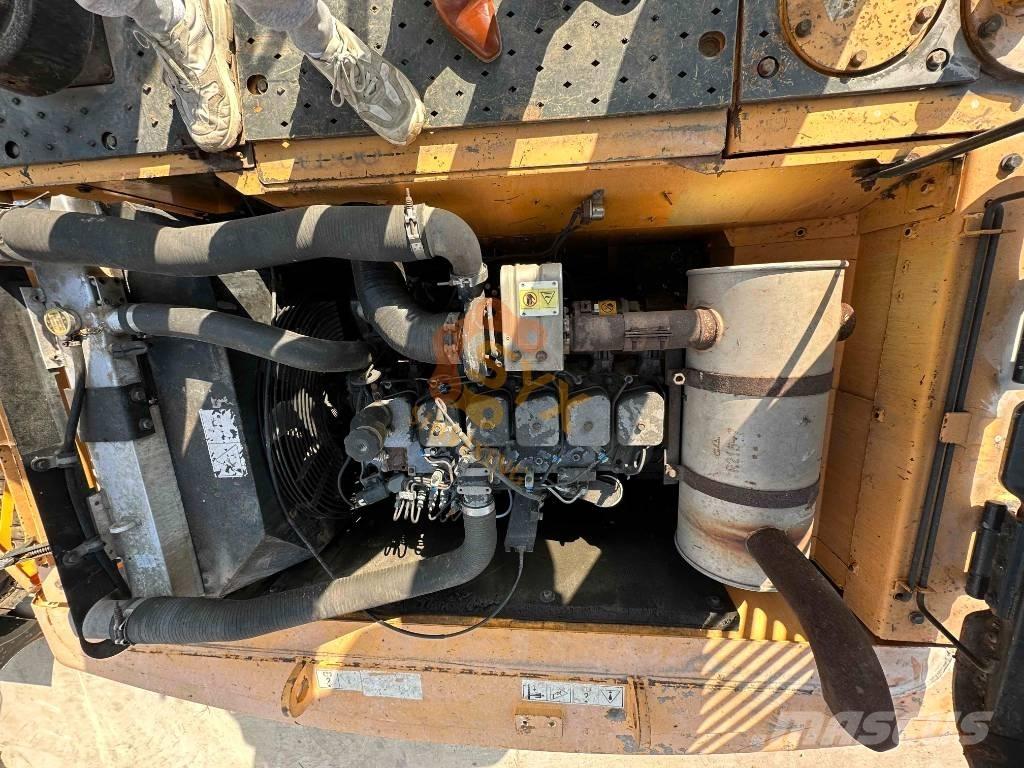 Hyundai R 225 -9 Raupenbagger