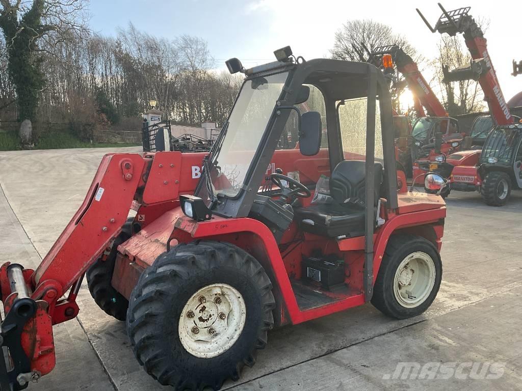 Manitou BT 420 Teleskoplader