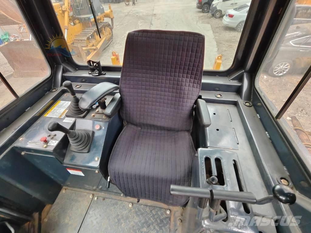 Shantui SD 22 Bulldozer