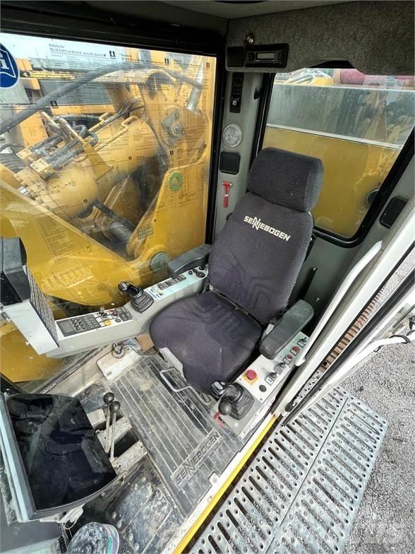 Bauer BG28V Oberflächenbohrgeräte
