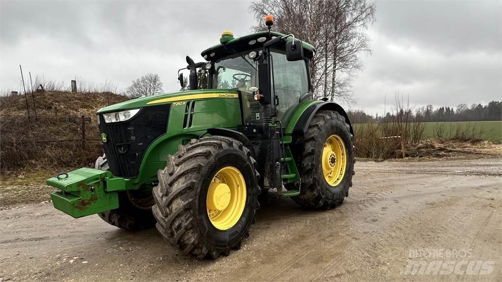 John Deere 7250R Traktoren