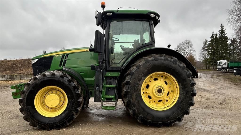 John Deere 7250R Traktoren