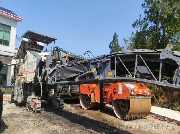 Wirtgen W2000 Asphaltfräsen