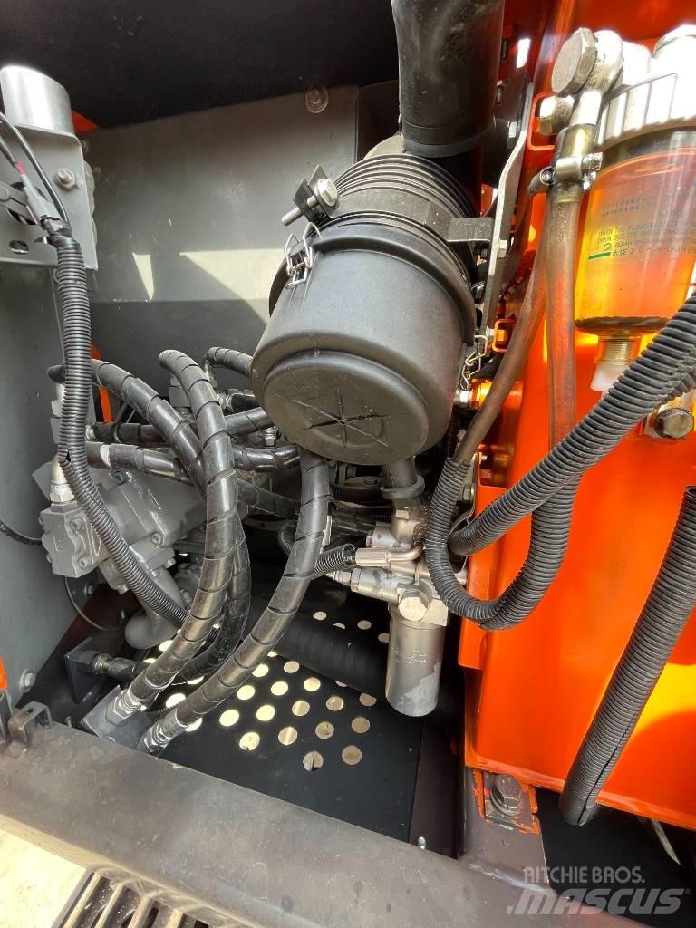 Hitachi ZX70 Midibagger  7t - 12t