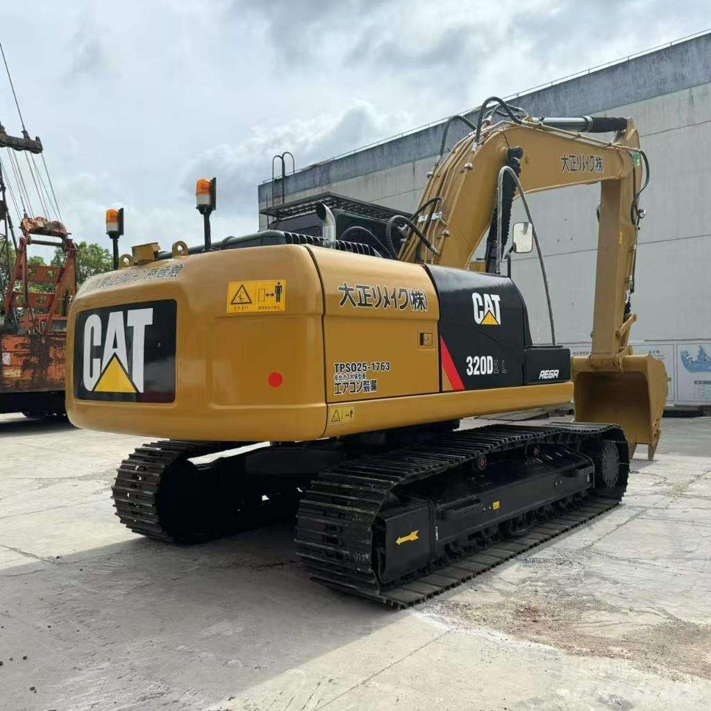 CAT 320D2L Midibagger  7t - 12t