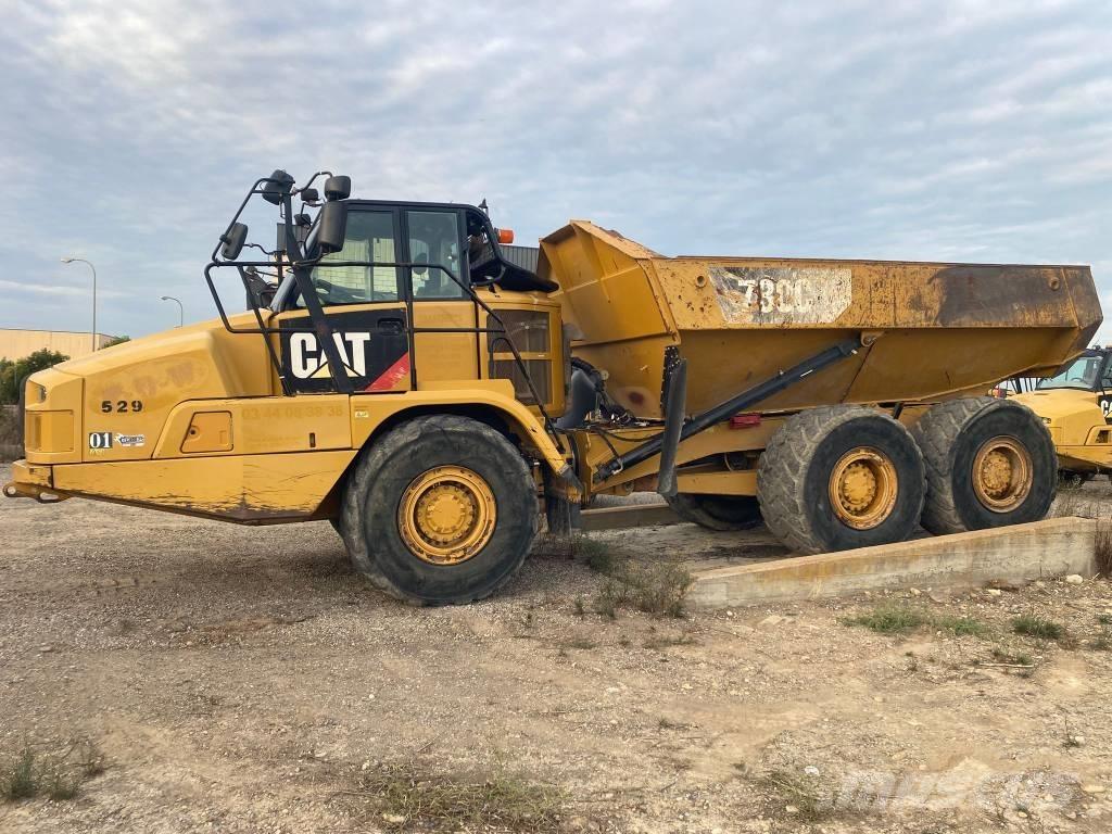 CAT 730 C Dumper - Knickgelenk