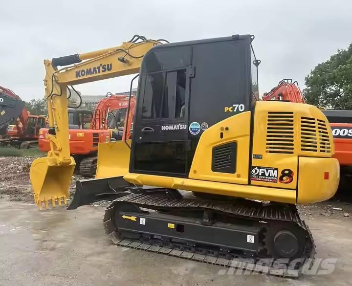 Komatsu PC70-8 Midibagger  7t - 12t