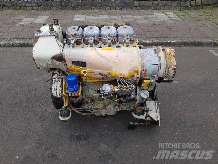  Engines F4L912 Transport Sonstige