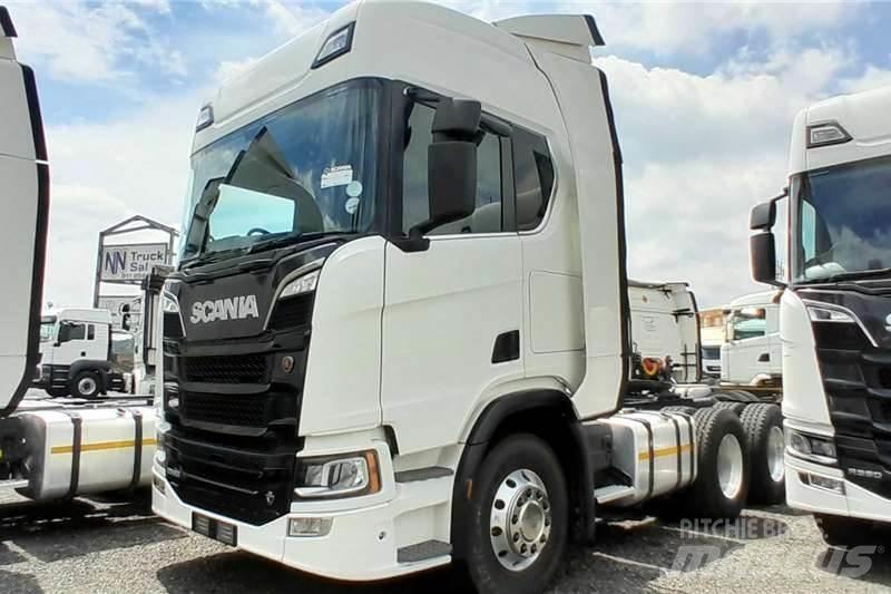 Scania R560 Andere Fahrzeuge