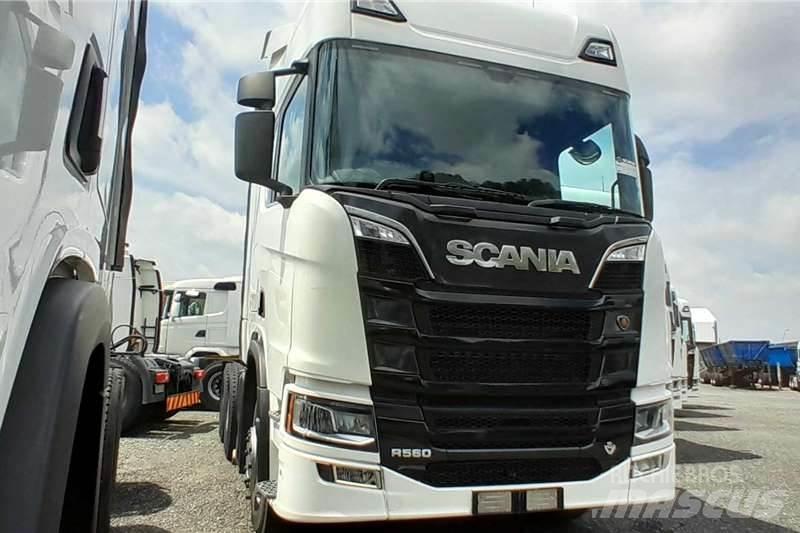 Scania R560 Andere Fahrzeuge