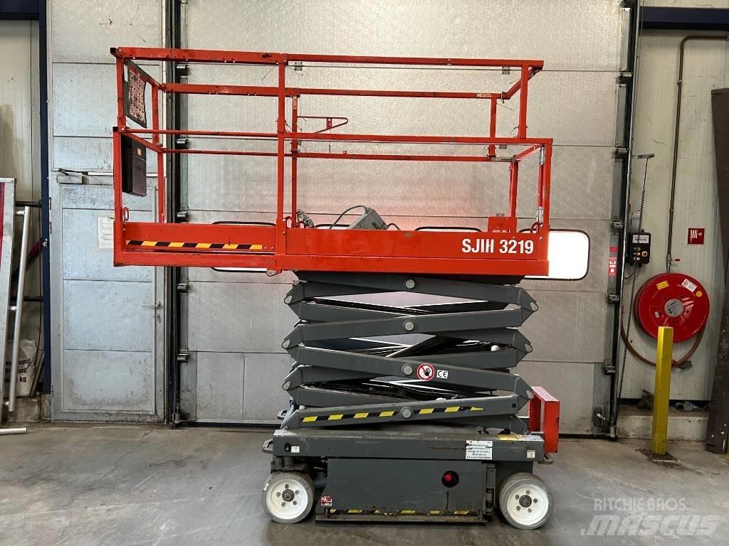 SkyJack SJ 3219 Scheren-Arbeitsbühnen