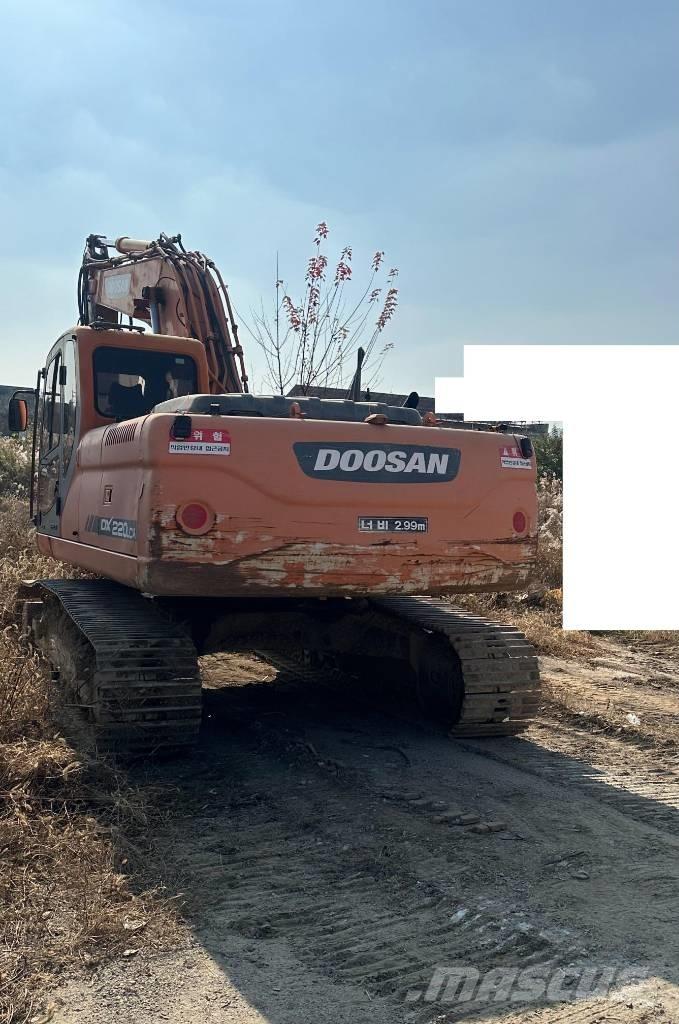 Doosan DX 220 LCA Raupenbagger