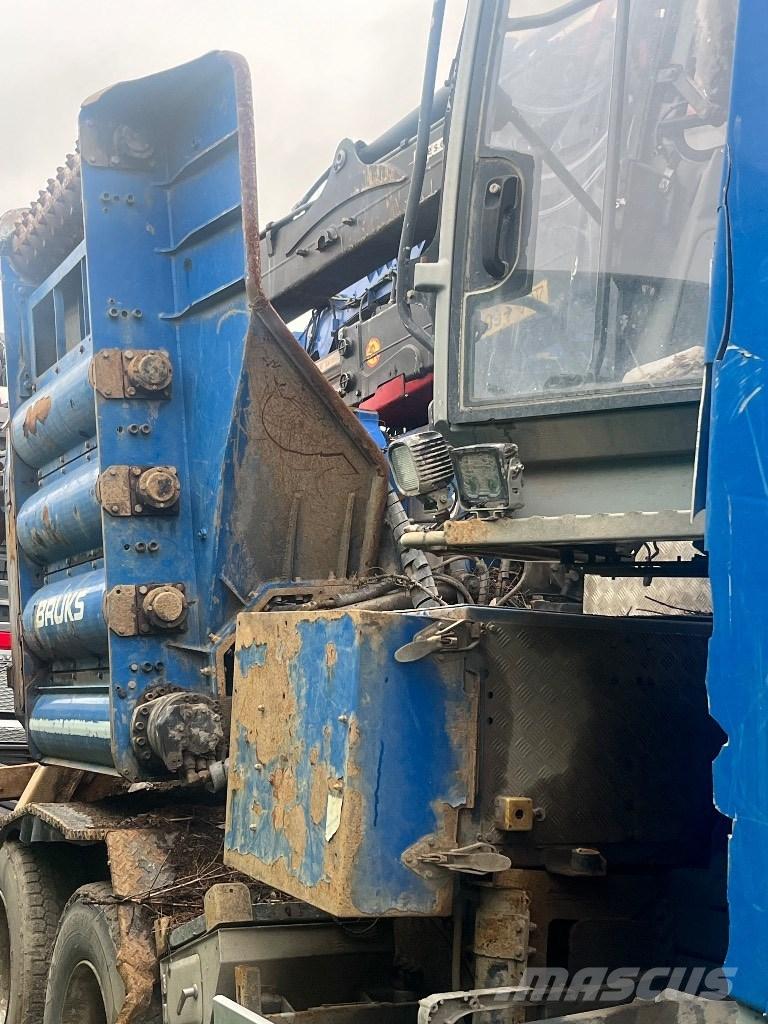 Volvo FH 750 Holzspalter