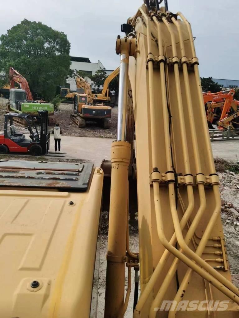 Komatsu PC 400-7 Raupenbagger