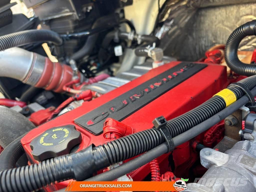 International MV607 Kofferaufbau