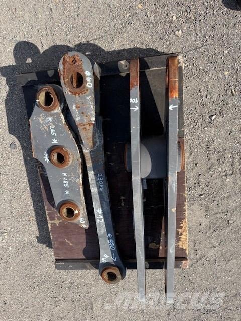 Volvo BUCKET LINK Schaufeln