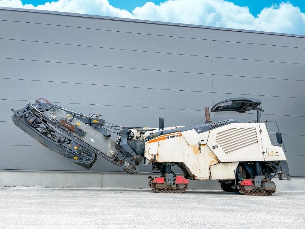 Wirtgen W 100 CFI Asphaltfräsen