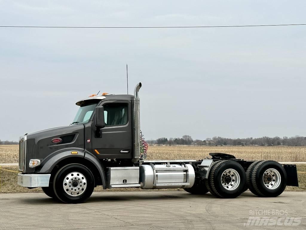 Peterbilt 567 Sattelzugmaschinen