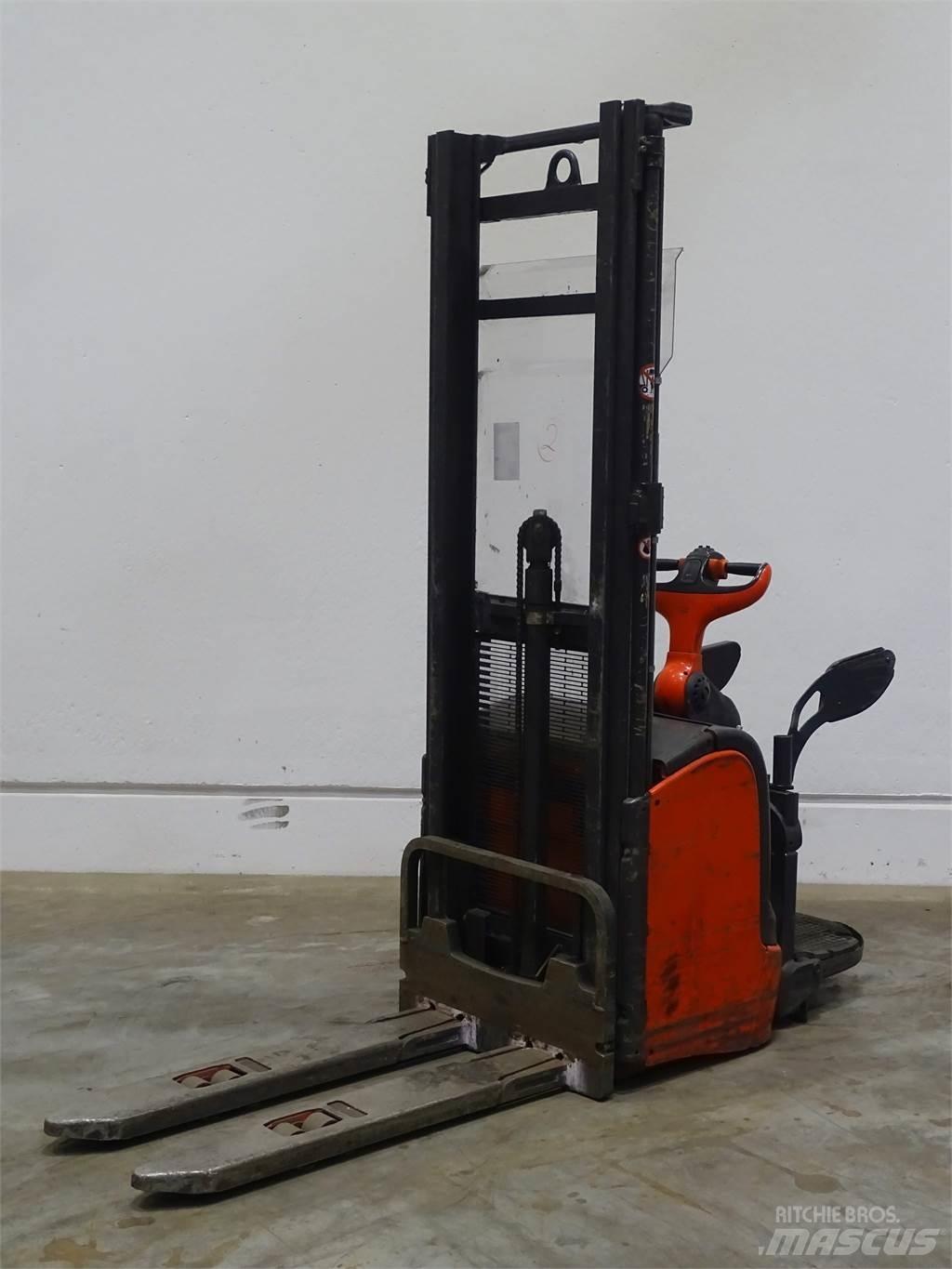 Linde L14AP Deichselstapler