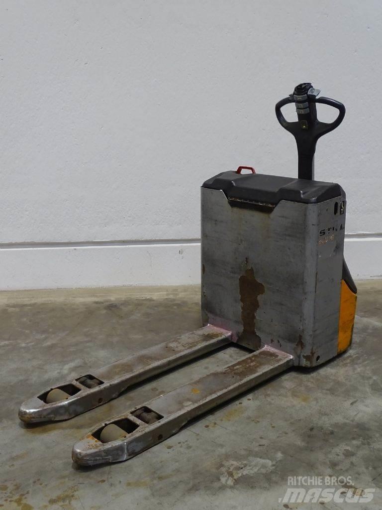 Still ECU16 Niedergabelstapler