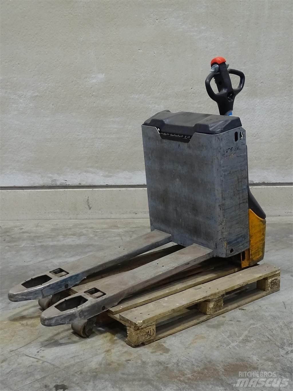 Still ECU16 Niedergabelstapler