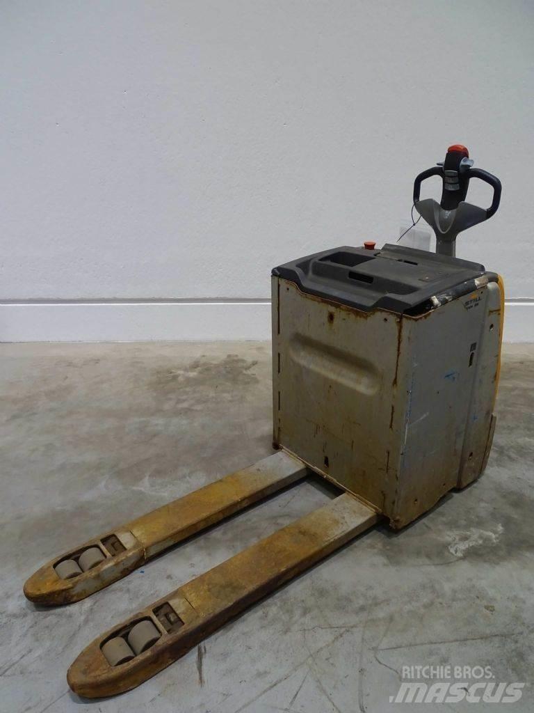 Still EXH25 Niedergabelstapler