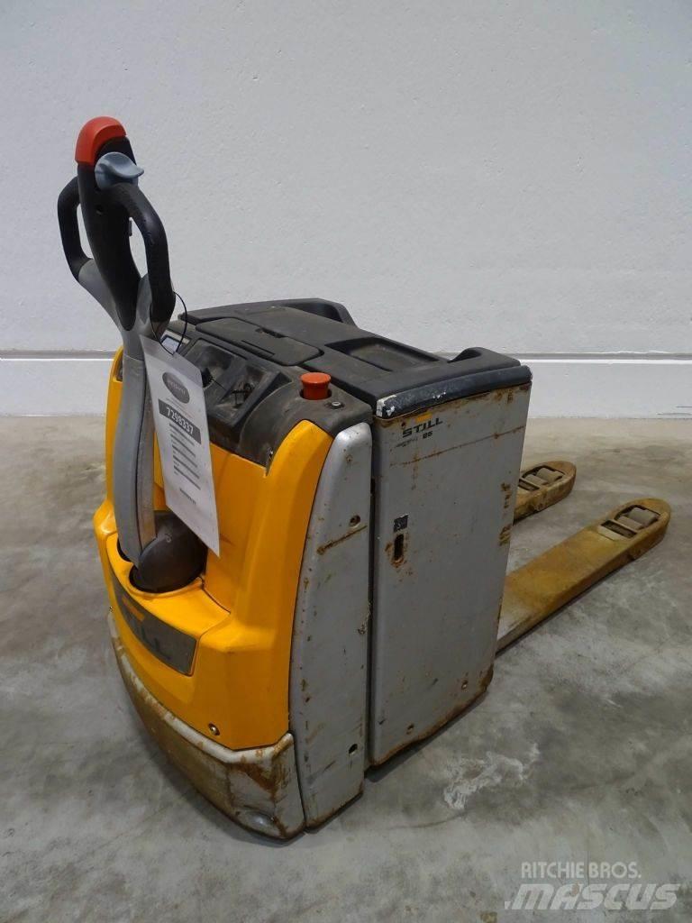 Still EXH25 Niedergabelstapler