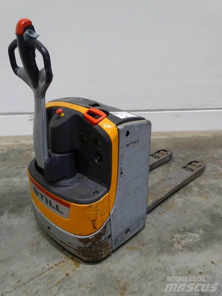 Still EXU16 Niedergabelstapler