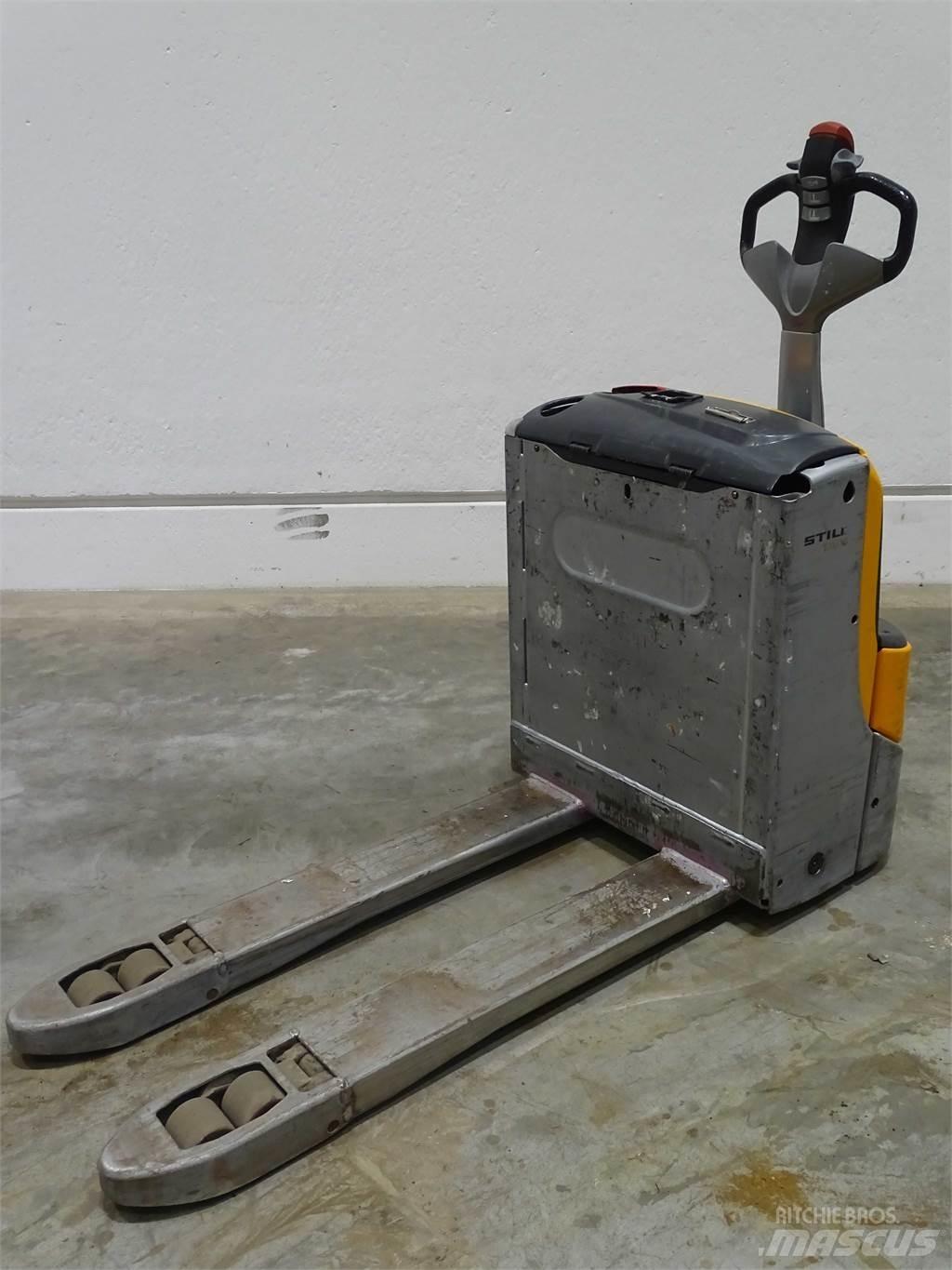 Still EXU16 Niedergabelstapler