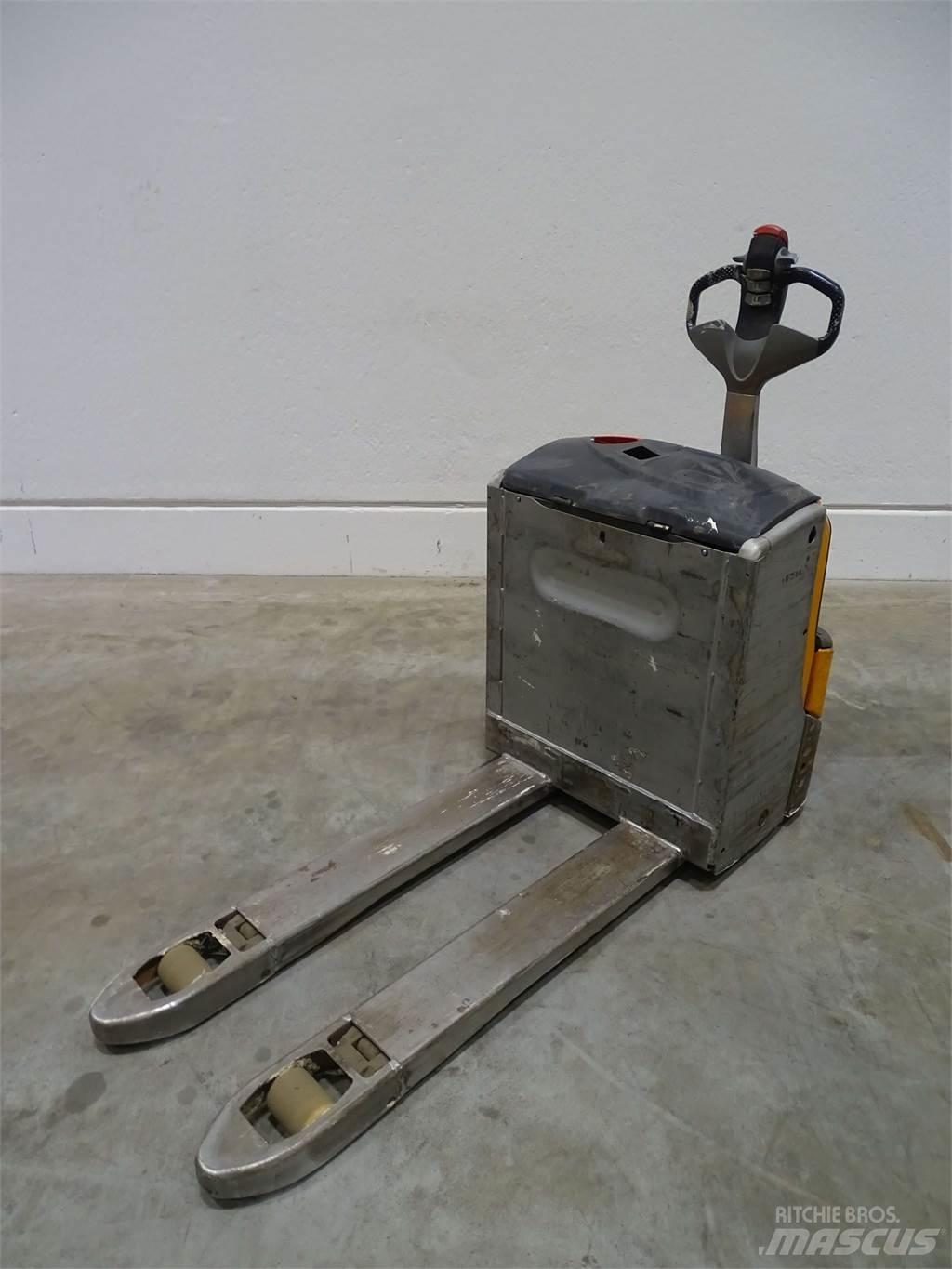 Still EXU16 Niedergabelstapler
