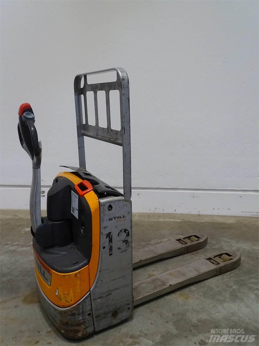Still EXU16 Niedergabelstapler