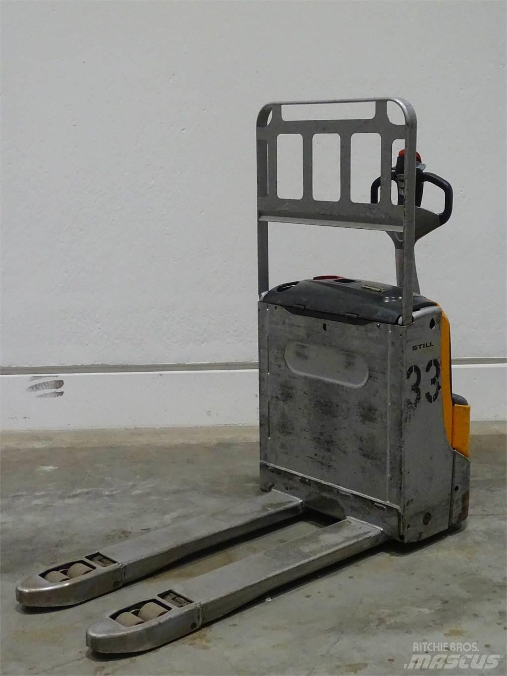 Still EXU16 Niedergabelstapler