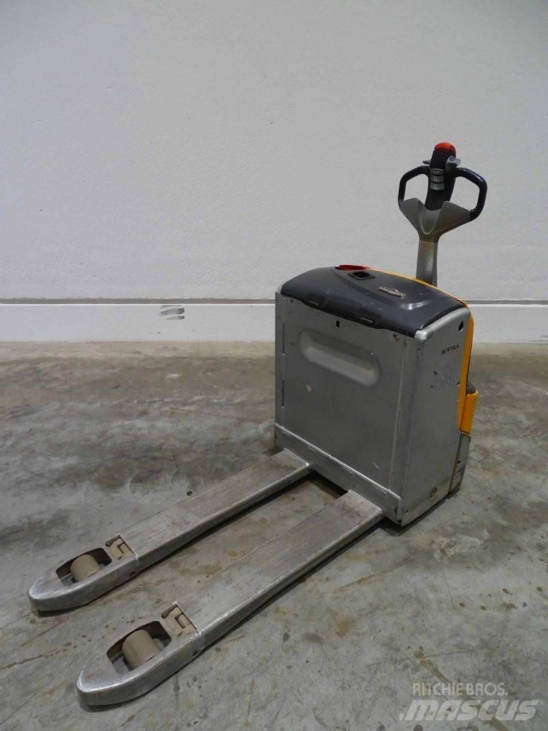 Still EXU16 Niedergabelstapler