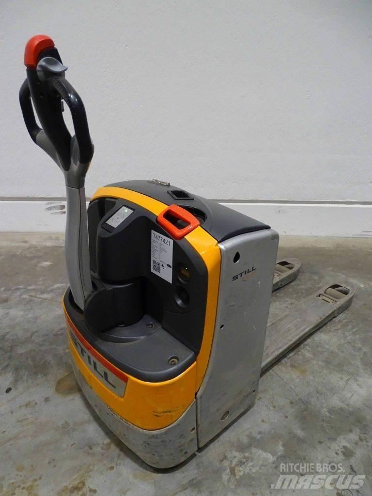 Still EXU16 Niedergabelstapler
